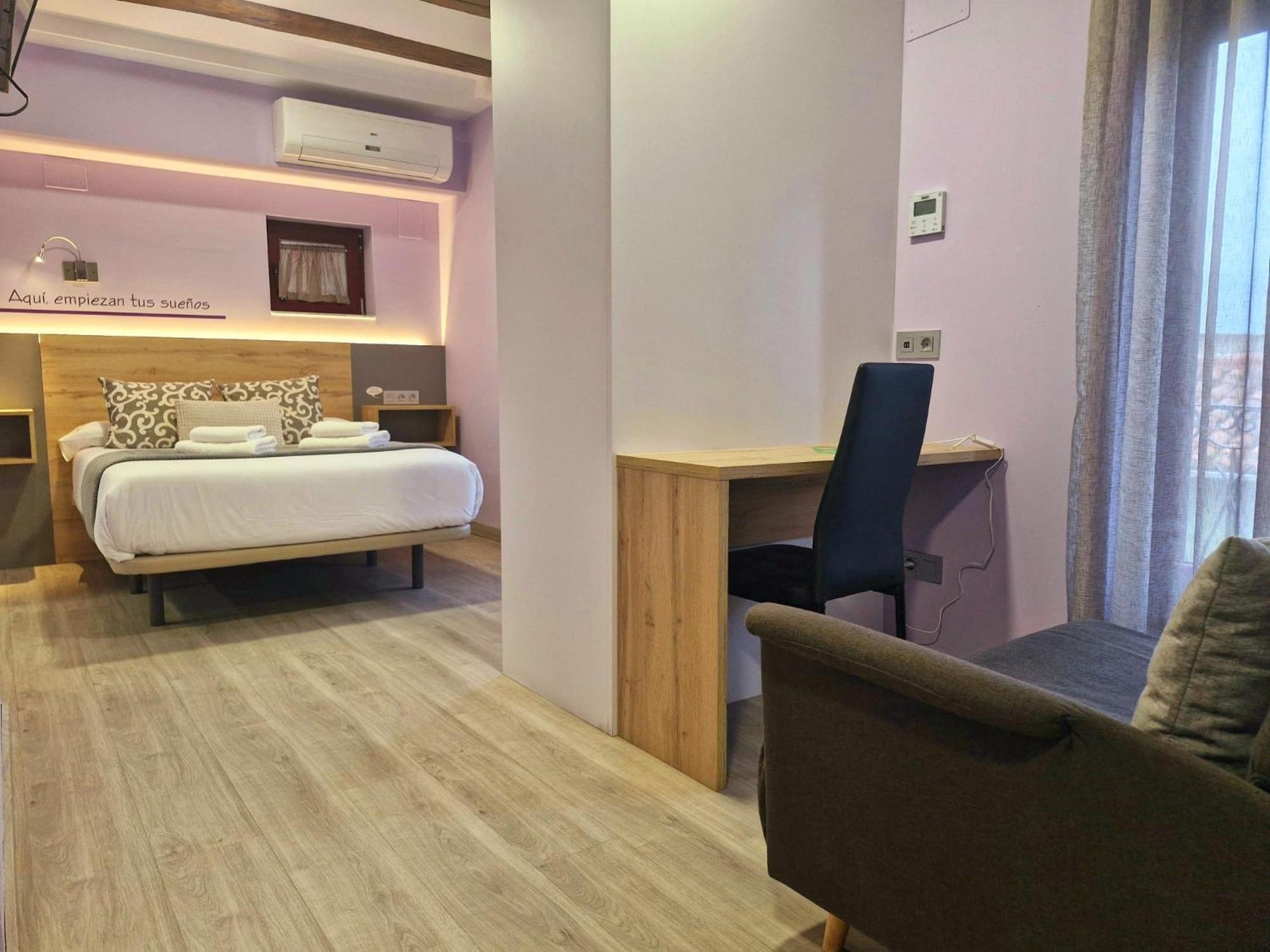 Feeling Home - Suites&Rooms León Eksteriør bilde