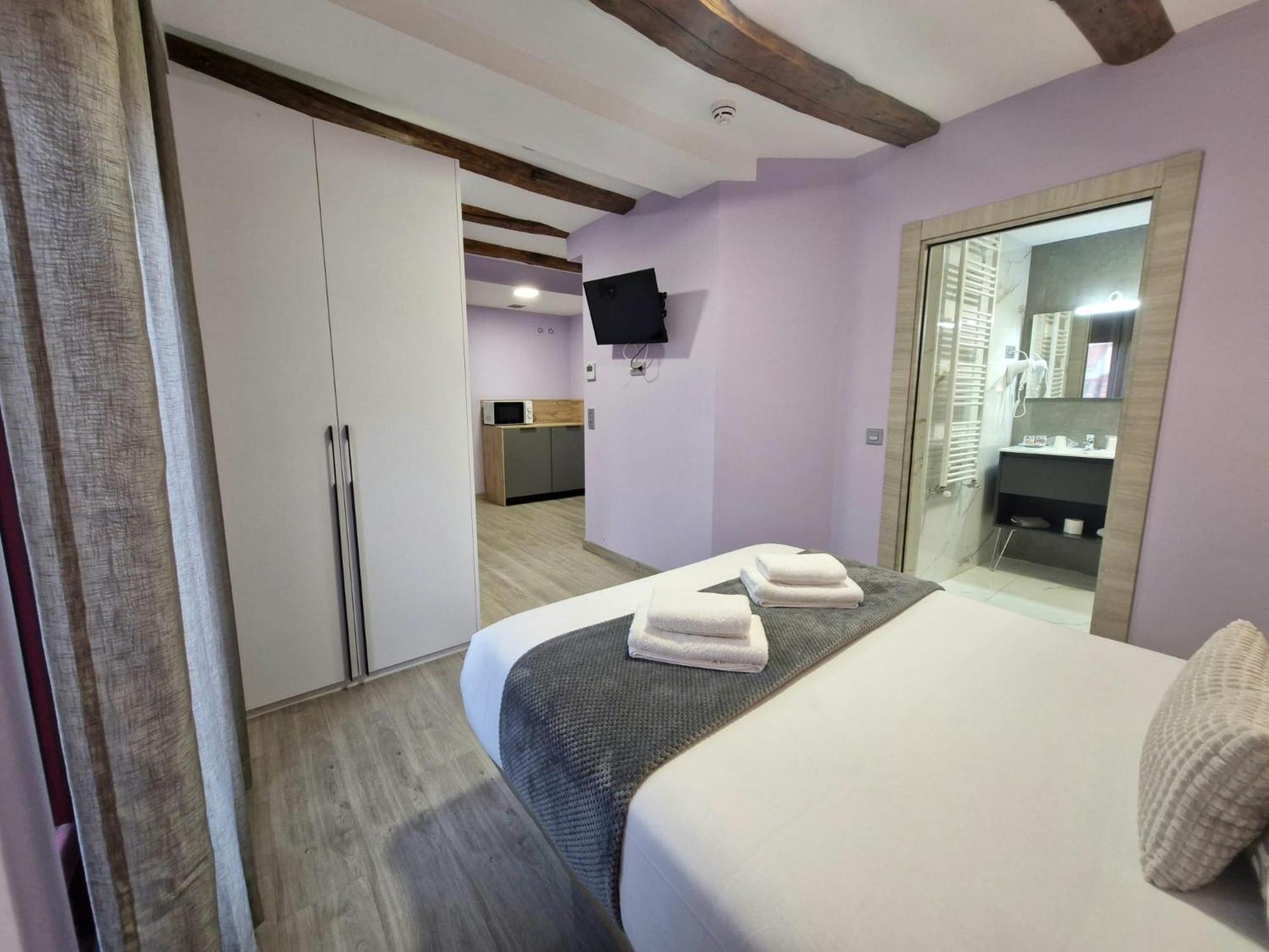 Feeling Home - Suites&Rooms León Eksteriør bilde